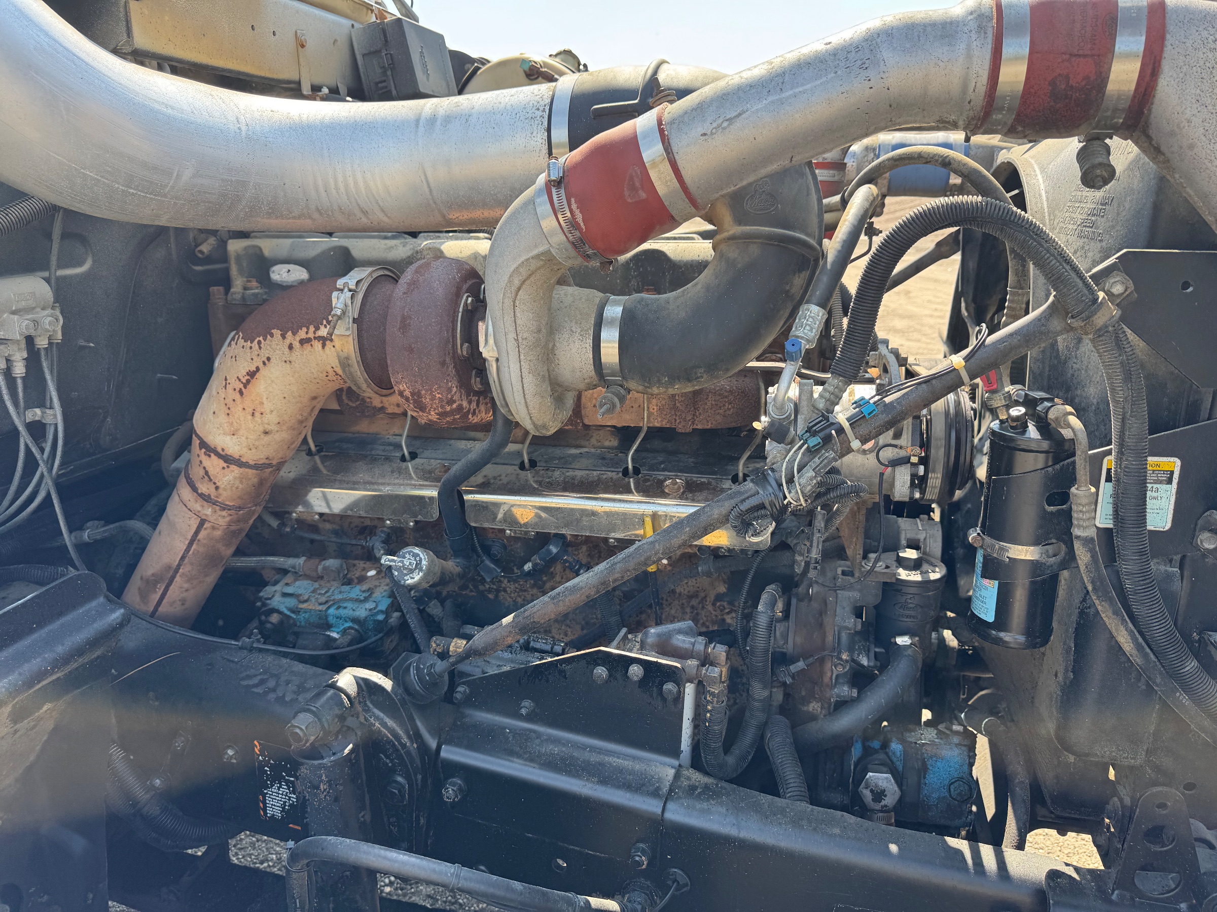 Engine photo 3